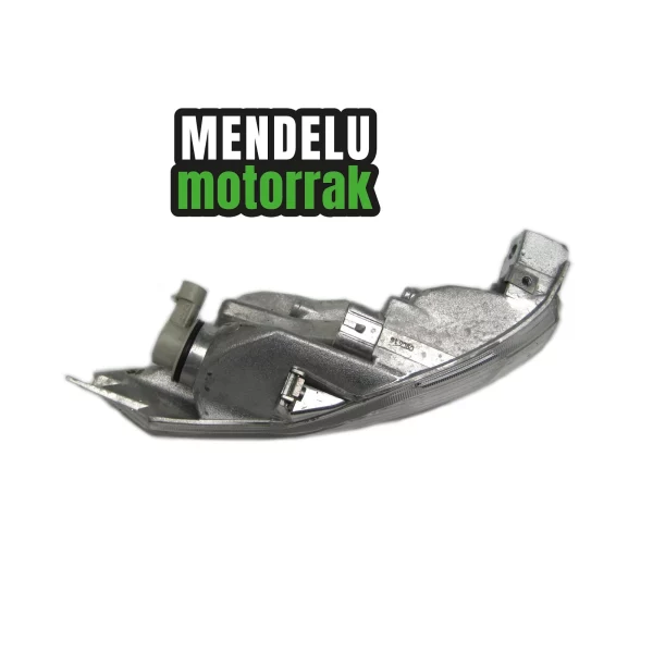 Intermitente trasero derecho Piaggio Beverly 125 300 2010-2019 / 350 2013-2016. Ref: 641581-DX / tri.o.m 328678-DX / 200530-DX