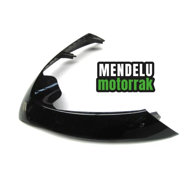 Carenado frontal en V de Suzuki Burgman 125 2007-2013 (UH125). Ref: 48131-03H