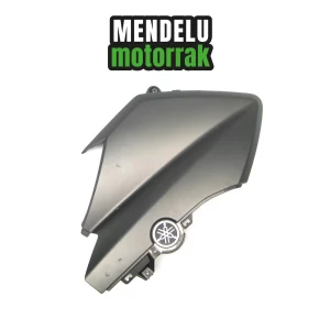 Carenado delantero izquierdo superior de Yamaha X-MAX 125 14-16 (YP125R). Ref: 1SD-F835G-00 / 1SD-F835G