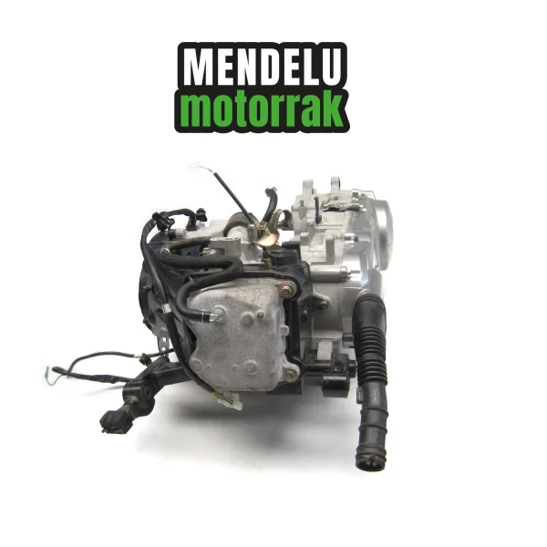 Motor de SYM Symphony SR 125 E5. Ref: AZ12W8 / XS1P52QMI