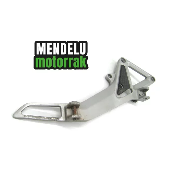 Soporte estriberas derecho de Honda CB 600 F Hornet 2003-2004 (CB600F PC36). Ref: 50650-MBZ-G00ZB / MBZ-R