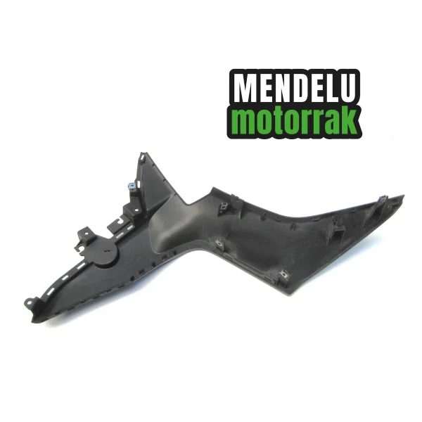 Carenado frontal izquierdo inferior Yamaha X-MAX 300 2018-2020 (CZD300 BY3). Ref: BL1-F835J-00