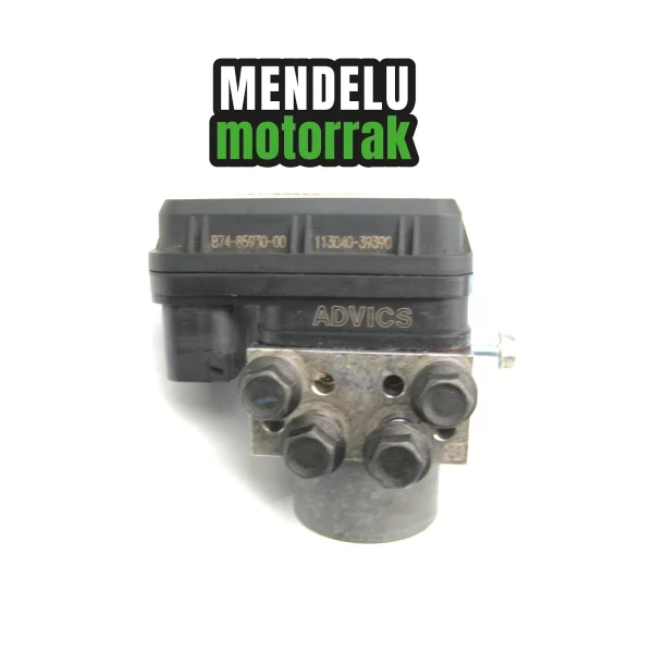 Modulo ABS de Yamaha X-MAX 300 2018 (CZD300 BY3). Ref: B74-85930-00 / 113040-3990 / ADVICS / PBT-GF30