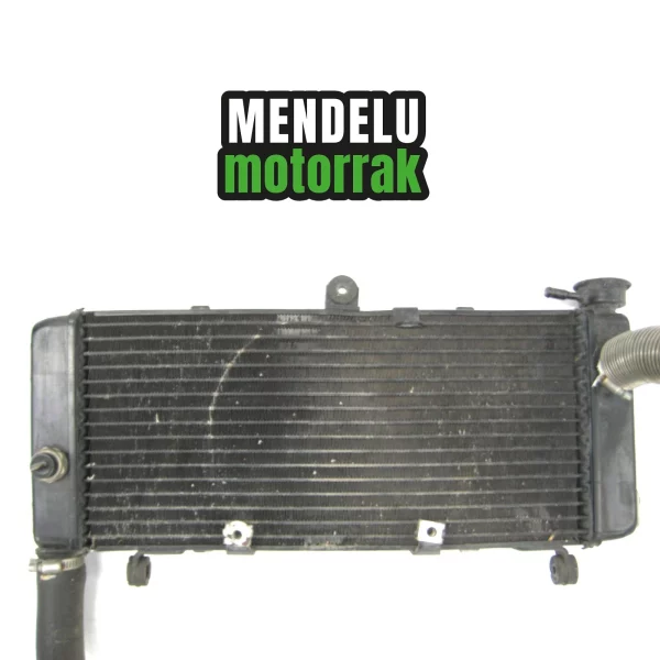 Radiador, manguitos,  Honda CB600F Hornet 2003-2004 (CB600F PC36). Ref: 19010-MBZ-K01 / 40546-MBZ-G00 / 19501-MBZ-610 / 19120-MBZ-G00 / 19504-MBZ-610 / 37760-MT2-003