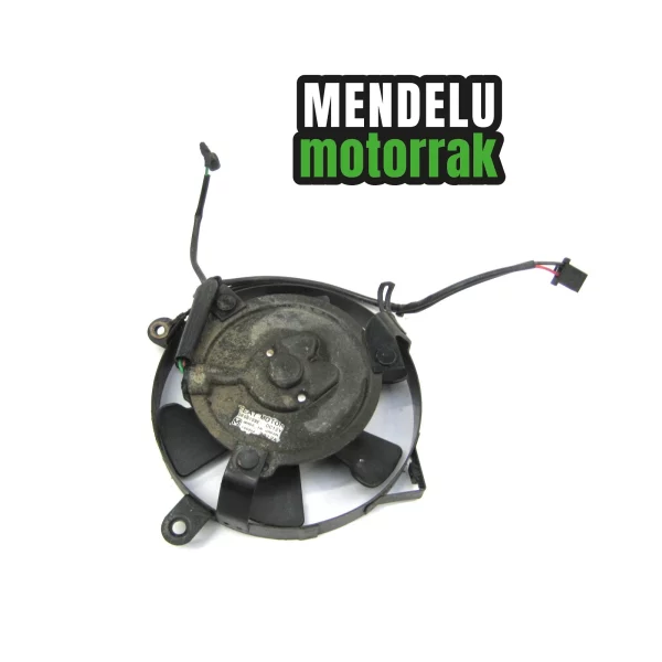 Electroventilador de  Honda CB600F Hornet 2003-2004 (CB600F PC36). Ref: 19030-MBZ-K01